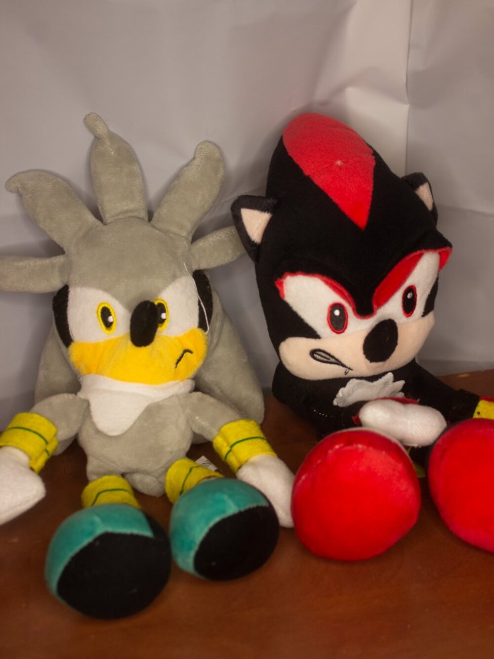 Sonic the Hedgehog Plush Toys Shadow the Hedgehog and Silver the Hedgehog